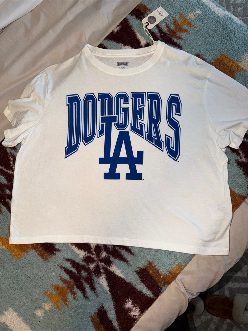 NEW Women’s white LA Dodgers large short sleeve shirt Tee cropped los angeles